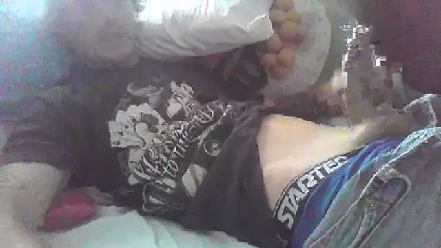 Snapshot of HungandHynotic chatting on March 25, 9:54 pm HungandHynotic online show from March 25, 9:54 pm