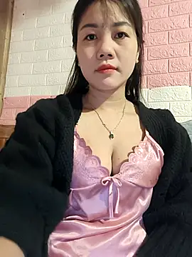 Ngocmai lazdy online show from February 3, 1:26 am