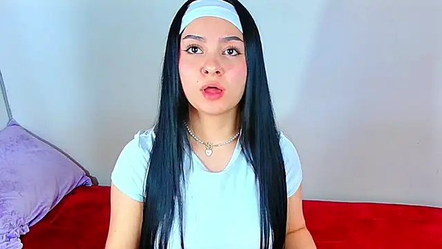 Snapshot of Anniecute__ chatting on July 13, 5:38 pm Anniecute online show from July 13, 5:38 pm