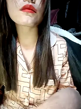 natra0033 online show from February 9, 1:04 pm