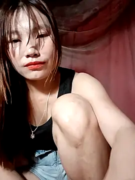 natra0033 online show from May 3, 1:17 pm