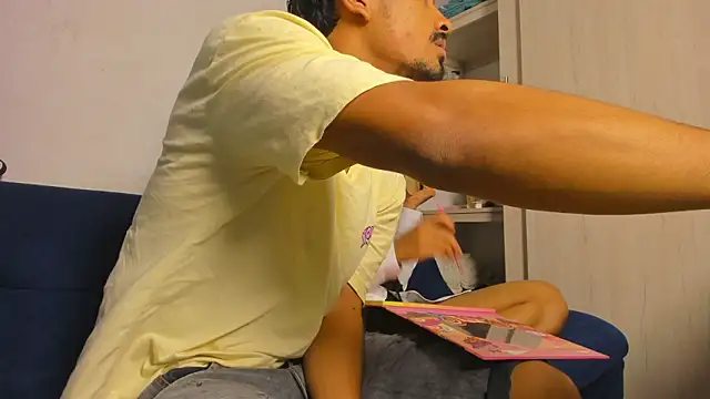 Snapshot of valeria_huston chatting on February 9, 8:02 pm valeria huston online show from February 9, 8:02 pm