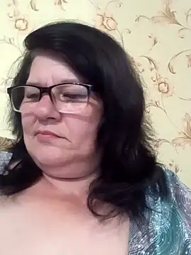 NysiOlsen online show from May 20, 3:40 pm