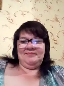 NysiOlsen online show from May 24, 2:00 pm