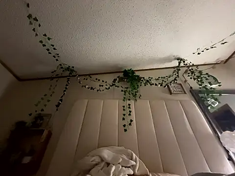 Edd2155ggt online show from January 13, 12:27 am