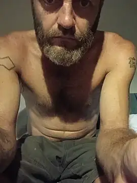 sterng6969 online show from July 17, 1:45 am
