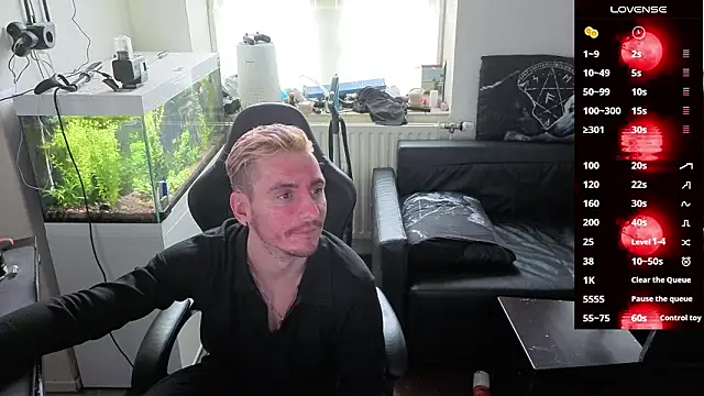 Rayzel White online show from March 17, 2:53 pm