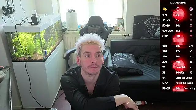 Rayzel White online show from March 18, 12:41 pm