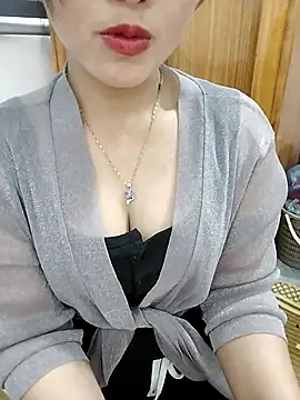 Snapshot of MaiNgoc_sexy chatting on February 5, 1:54 am MaiNgoc sexy online show from February 5, 1:54 am