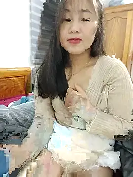 Snapshot of MaiNgoc_sexy chatting on February 10, 10:03 pm MaiNgoc sexy online show from February 10, 10:03 pm