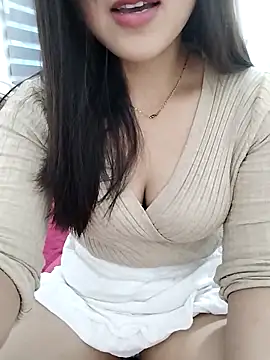 Snapshot of MaiNgoc_sexy chatting on March 22, 4:49 am MaiNgoc sexy online show from March 22, 4:49 am