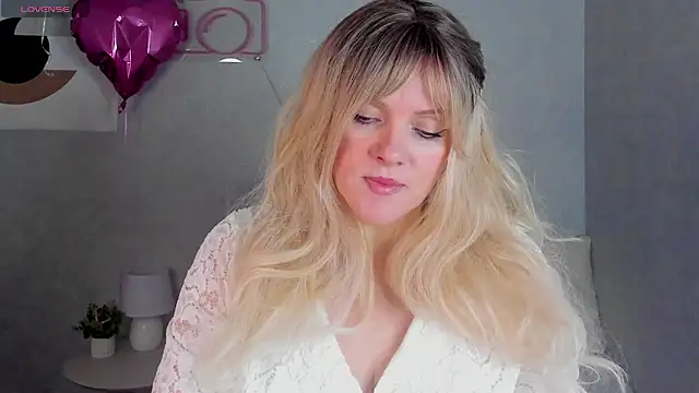 Victoria Nelson online show from March 2, 1:19 am