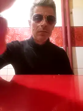 Ianne150 online show from February 6, 8:01 pm