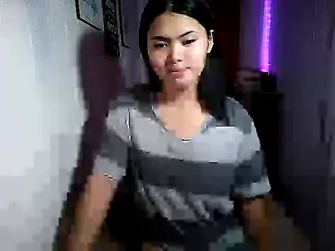 BigCockSummer online show from January 19, 1:53 am