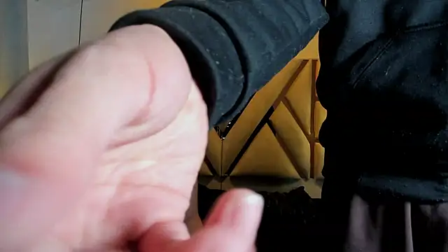 miaanddemian online show from January 17, 11:26 am