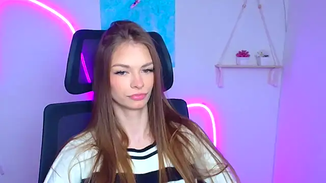 Lina Loveuu online show from February 26, 12:37 pm