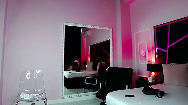 Snapshot of Anne_Goddess chatting on April 10, 5:56 am Anne Goddess online show from April 10, 5:56 am