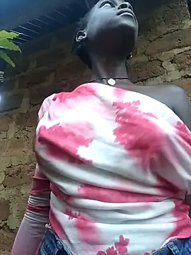 Pretty Barbie0 online show from April 10, 4:17 am