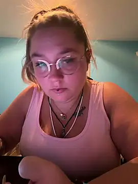 Snapshot of _maracr19_ chatting on July 12, 9:39 pm maracr19 online show from July 12, 9:39 pm