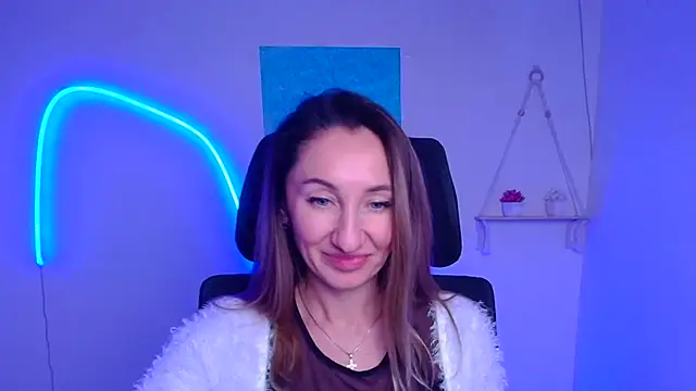 Diana Sweeet  online show from January 17, 2:22 pm