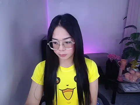 Snapshot of Callmesuesue chatting on February 5, 4:39 am Callmesuesue online show from February 5, 4:39 am