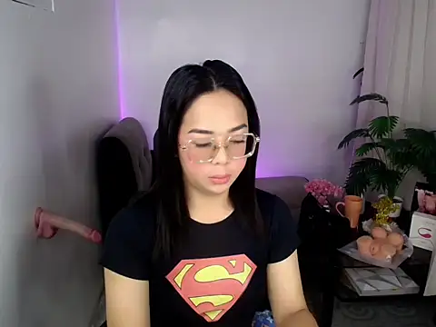 Snapshot of Callmesuesue chatting on February 6, 10:35 pm Callmesuesue online show from February 6, 10:35 pm