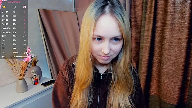 MayaBriant online show from January 14, 7:14 am