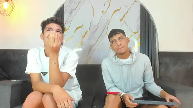 ALEX KEITH26 online show from February 11, 11:59 am