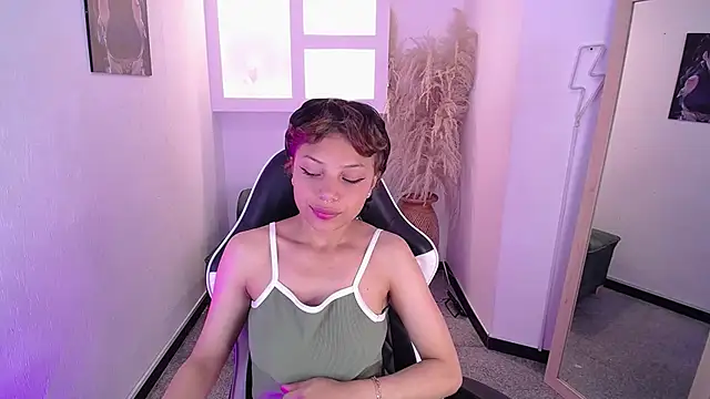 melodyy as online show from January 15, 12:32 pm