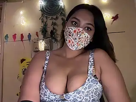 Snapshot of Devil_Queen7 chatting on July 5, 7:54 pm Devil Queen7 online show from July 5, 7:54 pm
