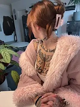 Snapshot of NyxTattoo chatting on February 12, 2:34 pm NyxTattoo online show from February 12, 2:34 pm