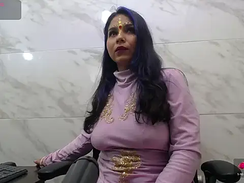 Snapshot of jasmine700141 chatting on February 3, 7:19 pm jasmine700141 online show from February 3, 7:19 pm