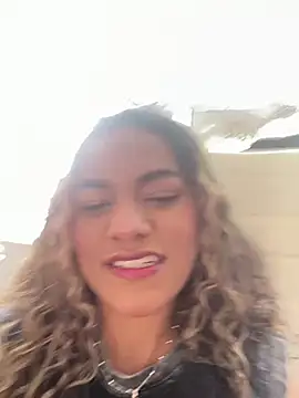 Snapshot of AngelPinkk_ chatting on March 21, 8:01 pm AngelPinkk online show from March 21, 8:01 pm
