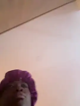 icelyne 2001 online show from March 15, 7:31 pm