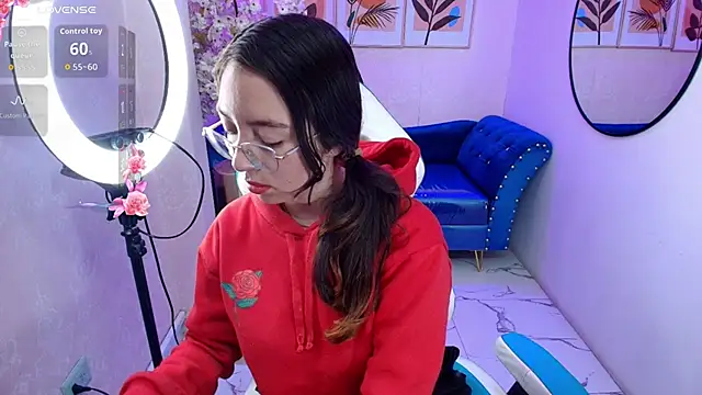 Veronica miiller online show from April 10, 6:01 pm