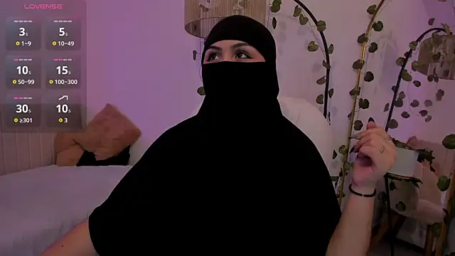  Amirah online show from May 26, 6:04 pm