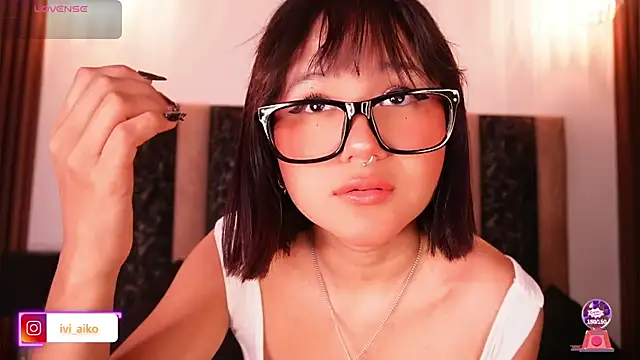 Ivi Aiko online show from April 13, 11:21 pm