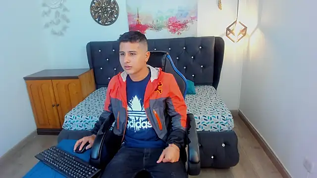 Jasper CRISO online show from February 2, 9:02 pm