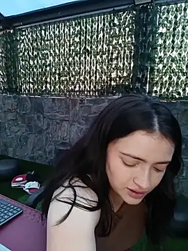 Snapshot of By_Lia chatting on February 13, 7:43 pm By Lia online show from February 13, 7:43 pm