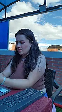 Snapshot of By_Lia chatting on February 20, 7:47 pm By Lia online show from February 20, 7:47 pm