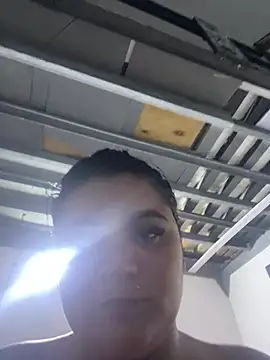 Snapshot of MorenaCariok chatting on February 4, 2:56 pm MorenaCariok online show from February 4, 2:56 pm