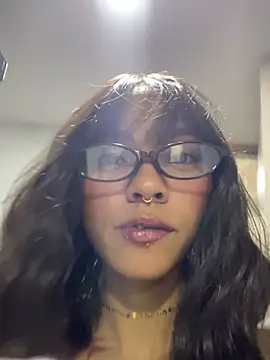 LizStorm  online show from June 30, 10:55 pm
