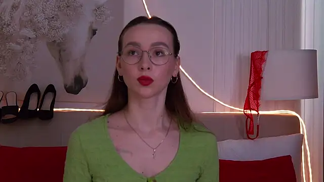 Snapshot of Emily_Simon chatting on March 24, 5:23 am Emily Simon online show from March 24, 5:23 am