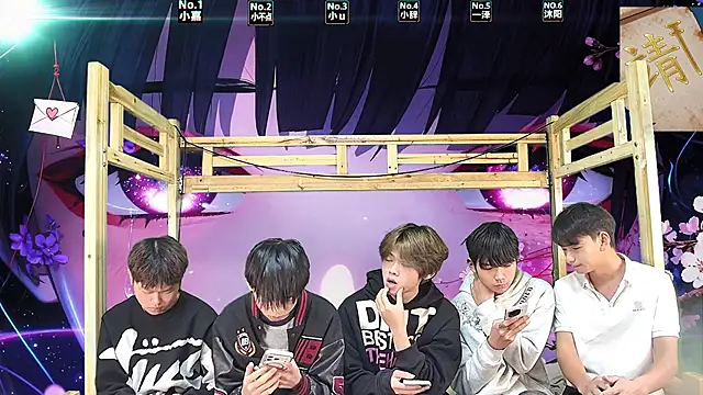 xiaohuangren01 online show from March 25, 6:19 am