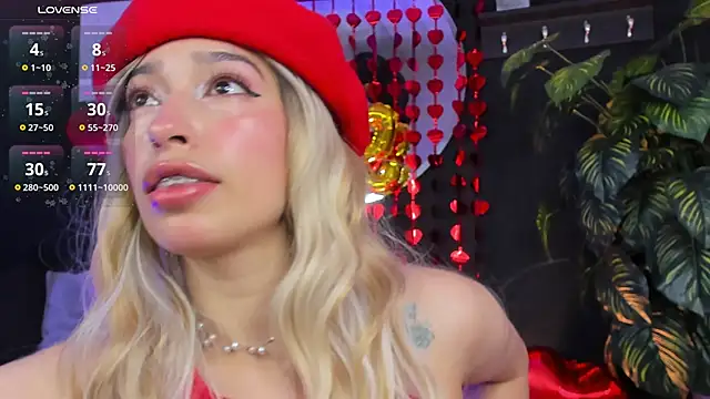 Snapshot of Noaah25_ chatting on February 14, 4:53 am Noaah25 online show from February 14, 4:53 am