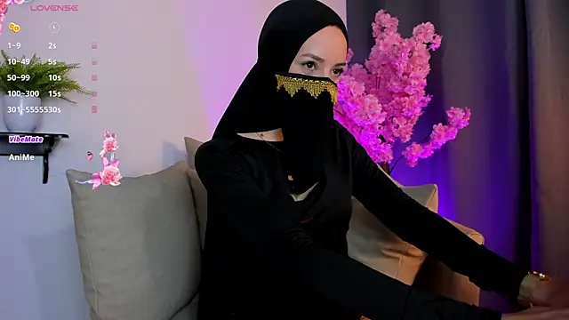 dolunay farah online show from January 14, 11:49 am