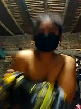 Snapshot of Hot_Sweeti chatting on March 21, 9:58 am Hot Sweeti online show from March 21, 9:58 am