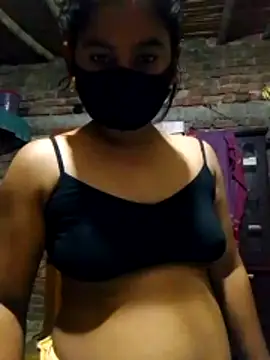 Snapshot of Hot_Sweeti chatting on March 30, 10:33 pm Hot Sweeti online show from March 30, 10:33 pm