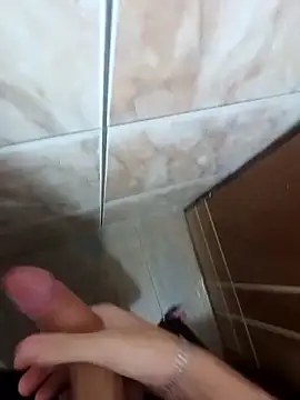 Felipe 20cm online show from April 14, 8:09 am