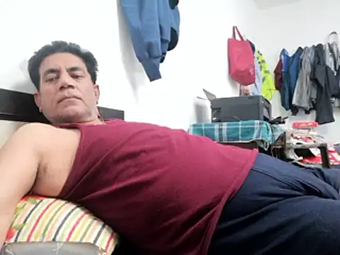 Snapshot of Aafreen999 chatting on February 7, 4:00 pm Aafreen999 online show from February 7, 4:00 pm